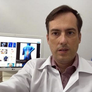 Dr. Fábio Roberto Porto – Ortopedista – Crédito foto: Casa do Médico Araraquara